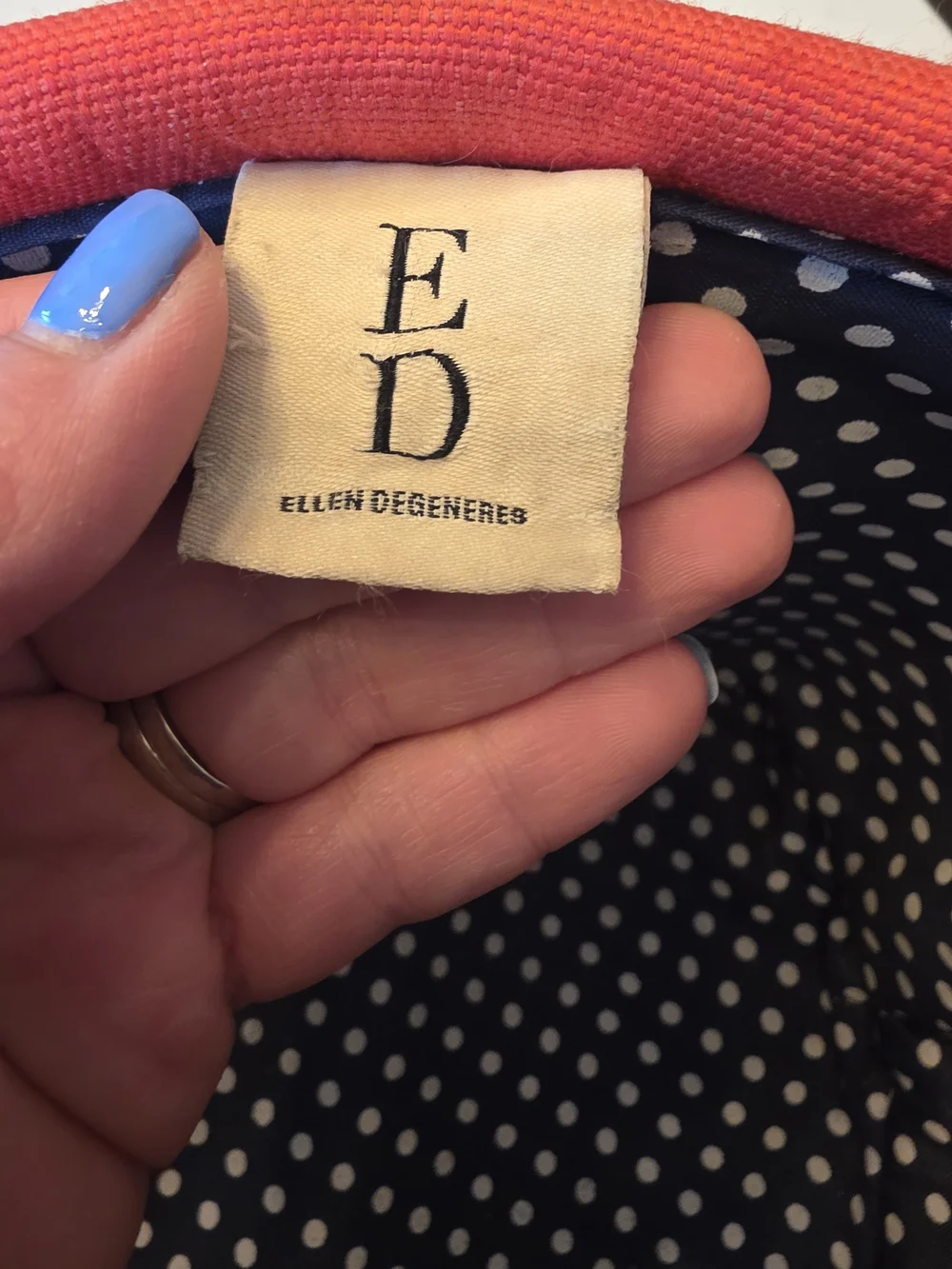 Ellen Degeneres coral red